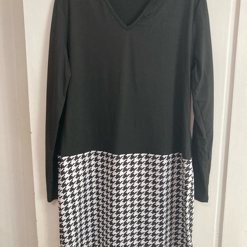 Black and White Houndstooth Dress